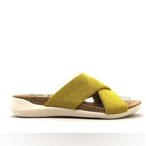 Arcopedico Pantanal Sandals Women’s Mustard Knit Comfort Vegan Shoes